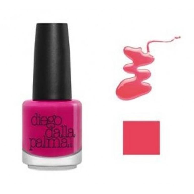 SMALTO UNGHIE NAIL POLISH 220